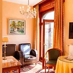 Avenue By F-hotels