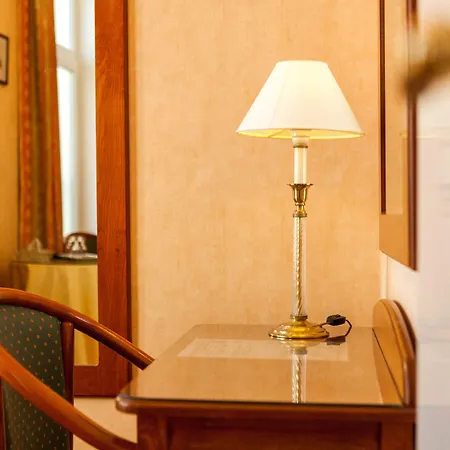 Hotel Avenue By F-hotels Blankenberge