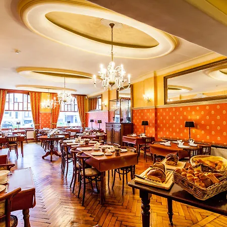 Hotel Avenue By F-hotels Blankenberge