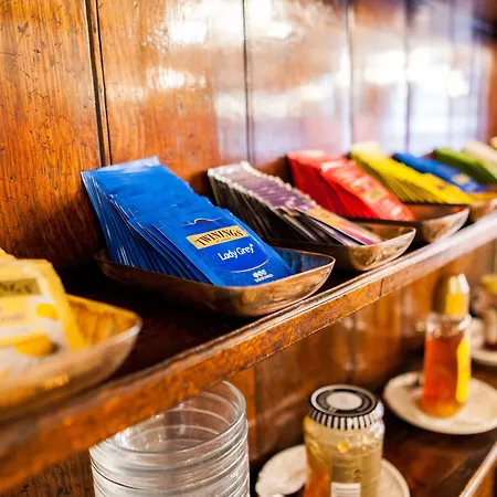 호텔 Avenue By F-hotels 3*