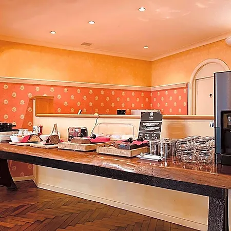 Avenue By F-hotels Hotel